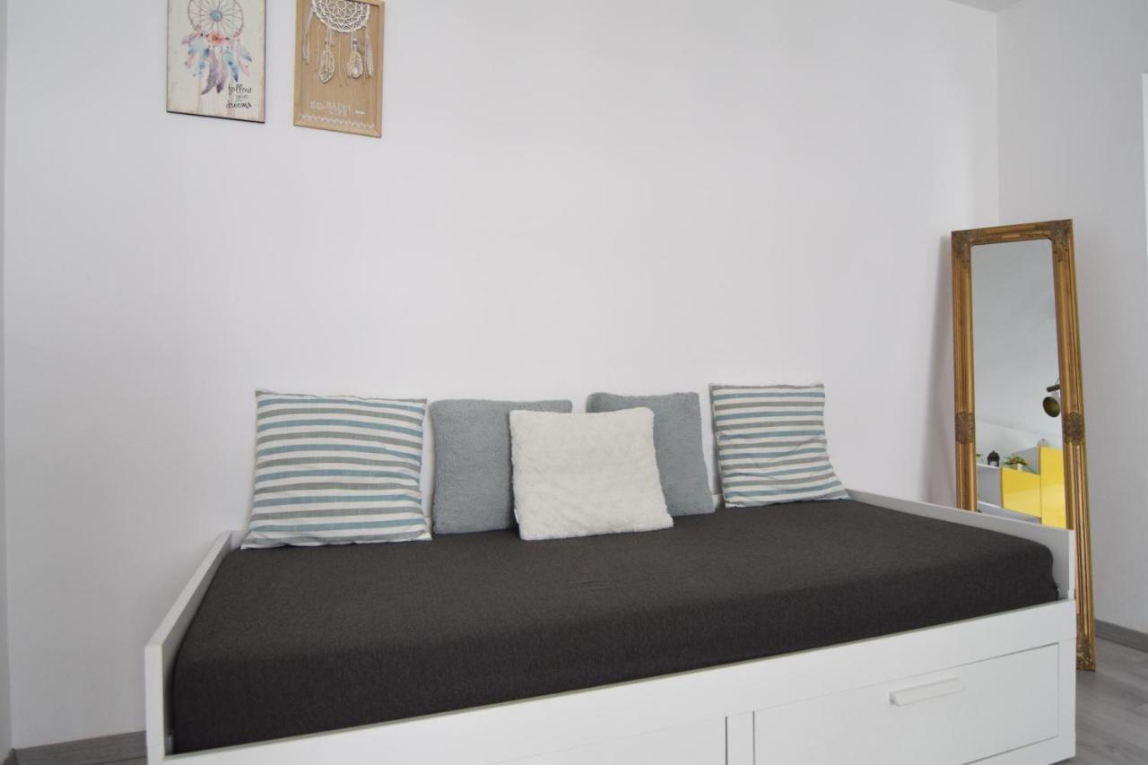 Cozy Apartment Balcescu Бухарест Экстерьер фото