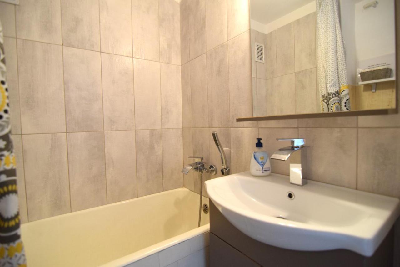 Cozy Apartment Balcescu Бухарест Экстерьер фото